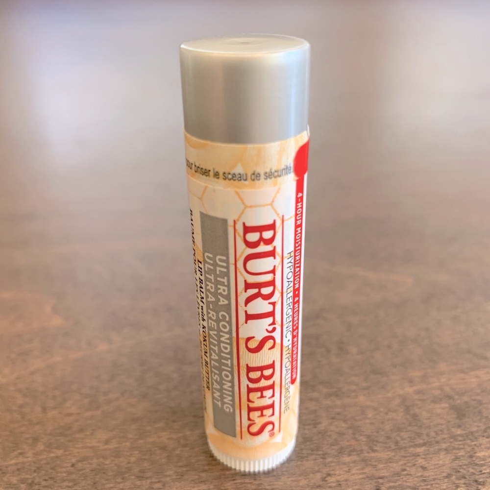 ❌❌ SOLD - BURT’S BEES Ultra Conditioning Lip Balm